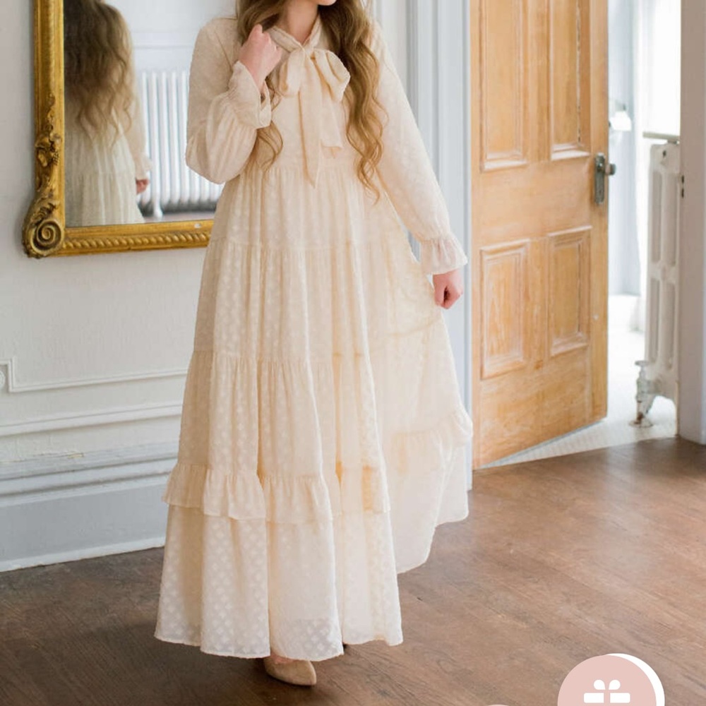 Dainty Jewells Dress Maxi long sleeve dress